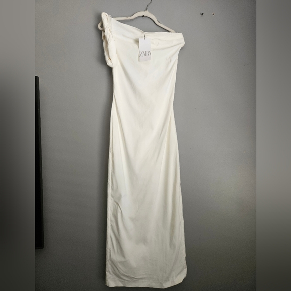 Zara One Shoulder White Dress - Picture 2 of 10